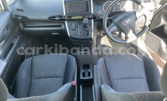 Buy Used Toyota Wish White Car in Kampala in Uganda Buy Used Toyota Wish White Car in Kampala in Uganda