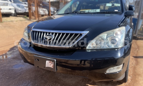 Acheter Occasion Voiture Toyota Harrier Noir à Kampala, Ouganda Acheter Occasion Voiture Toyota Harrier Noir à Kampala, Ouganda