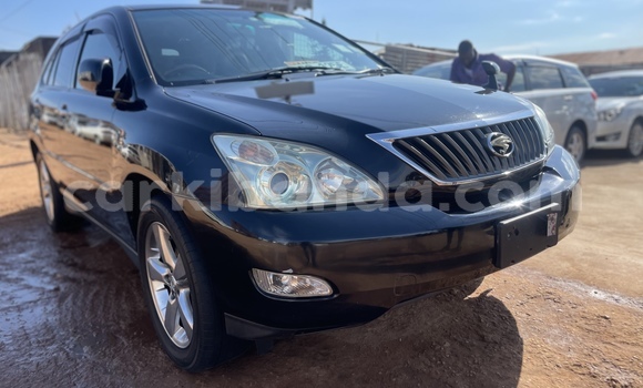 Acheter Occasion Voiture Toyota Harrier Noir à Kampala, Ouganda Acheter Occasion Voiture Toyota Harrier Noir à Kampala, Ouganda