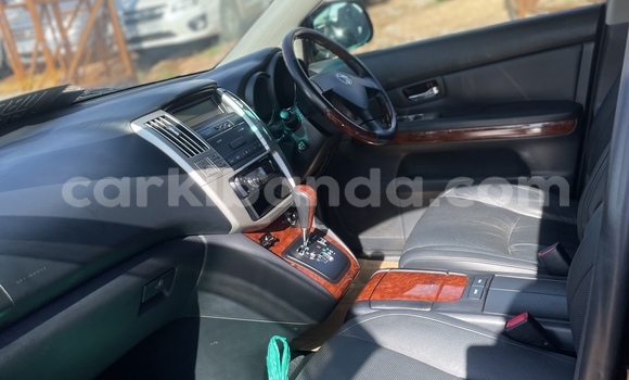 Acheter Occasion Voiture Toyota Harrier Noir à Kampala, Ouganda Acheter Occasion Voiture Toyota Harrier Noir à Kampala, Ouganda