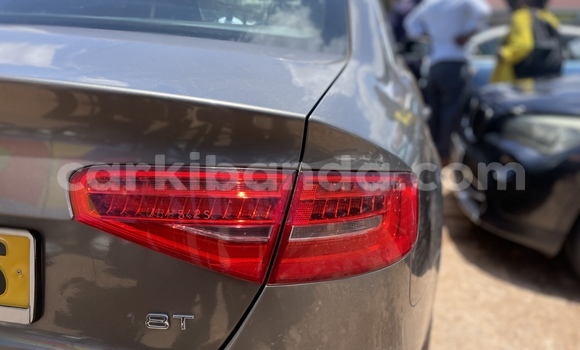 Acheter Occasion Voiture Audi A4 Autre à Kampala, Ouganda Acheter Occasion Voiture Audi A4 Autre à Kampala, Ouganda