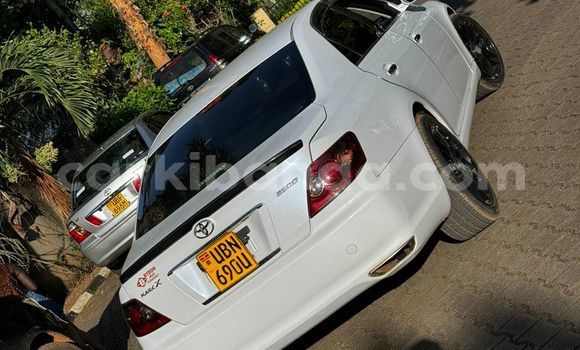 Buy Used Toyota Mark X White Car in Kampala in Uganda Buy Used Toyota Mark X White Car in Kampala in Uganda