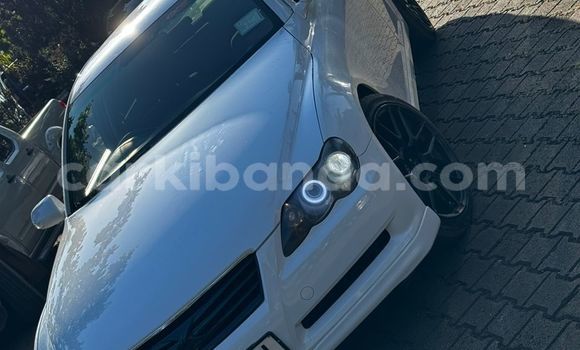 Buy Used Toyota Mark X White Car in Kampala in Uganda Buy Used Toyota Mark X White Car in Kampala in Uganda