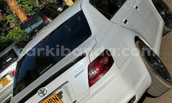 Buy Used Toyota Mark X White Car in Kampala in Uganda Buy Used Toyota Mark X White Car in Kampala in Uganda