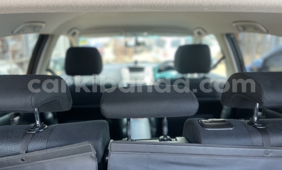 Acheter Occasion Voiture Toyota Harrier Noir à Kampala, Ouganda Acheter Occasion Voiture Toyota Harrier Noir à Kampala, Ouganda