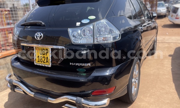 Acheter Occasion Voiture Toyota Harrier Noir à Kampala, Ouganda Acheter Occasion Voiture Toyota Harrier Noir à Kampala, Ouganda