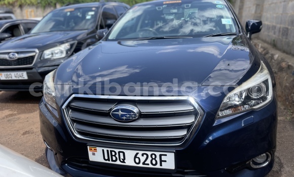 Gura Yakoze Subaru Legacy Blue Imodoka i Kampala mu Uganda