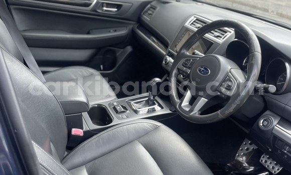 Acheter Occasion Voiture Subaru Legacy Bleu à Kampala, Ouganda Acheter Occasion Voiture Subaru Legacy Bleu à Kampala, Ouganda