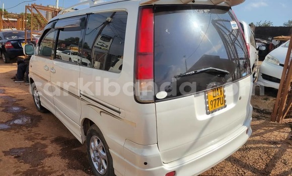 Buy Used Toyota Noah White Car in Kampala in Uganda Buy Used Toyota Noah White Car in Kampala in Uganda