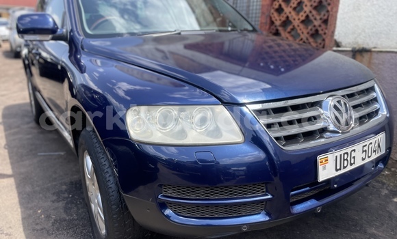 Acheter Occasion Voiture Volkswagen Touareg Noir à Kampala, Ouganda Acheter Occasion Voiture Volkswagen Touareg Noir à Kampala, Ouganda