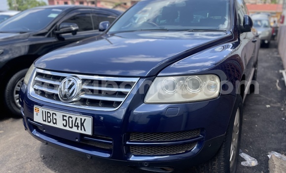 Acheter Occasion Voiture Volkswagen Touareg Noir à Kampala, Ouganda Acheter Occasion Voiture Volkswagen Touareg Noir à Kampala, Ouganda