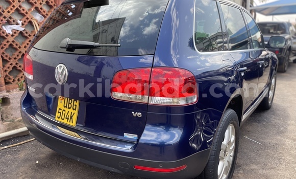 Acheter Occasion Voiture Volkswagen Touareg Noir à Kampala, Ouganda Acheter Occasion Voiture Volkswagen Touareg Noir à Kampala, Ouganda