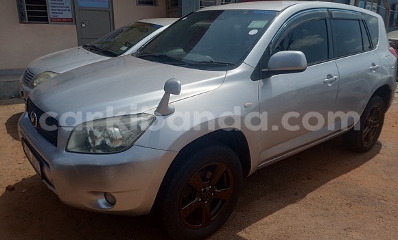 Buy Used Toyota RAV4 Silver Car in Kampala in Uganda Buy Used Toyota RAV4 Silver Car in Kampala in Uganda