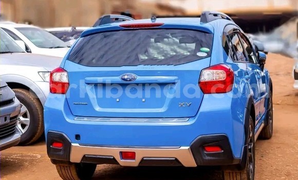 Nunua Ilio tumika Subaru XV Bluu Gari ndani ya Kampala nchini Uganda Nunua Ilio tumika Subaru XV Bluu Gari ndani ya Kampala nchini Uganda