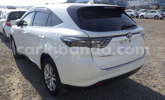 Acheter Neuf Voiture Toyota Harrier Blanc à Kampala, Ouganda Acheter Neuf Voiture Toyota Harrier Blanc à Kampala, Ouganda