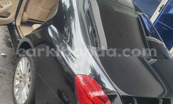 Gura Yakoze Mercedes‒Benz S–Class Black Imodoka i Bundibugyo mu Western Gura Yakoze Mercedes‒Benz S–Class Black Imodoka i Bundibugyo mu Western