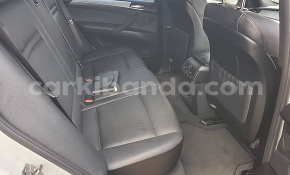 Acheter Occasion Voiture BMW X5 Blanc à Bugiri, Est Acheter Occasion Voiture BMW X5 Blanc à Bugiri, Est