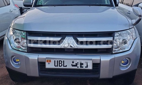 Buy Used Mitsubishi Pajero Black Car in Bugiri in Eastern