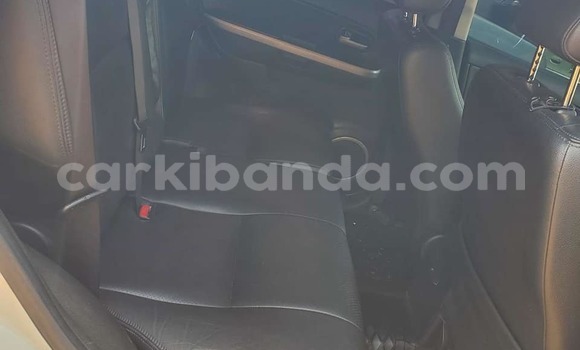 Acheter Occasion Voiture Suzuki Grand Vitara Blanc à Arua, Ouganda Acheter Occasion Voiture Suzuki Grand Vitara Blanc à Arua, Ouganda