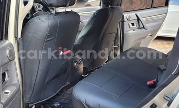 Gura Yakoze Mitsubishi Pajero Other Imodoka i Busembatia mu Eastern Gura Yakoze Mitsubishi Pajero Other Imodoka i Busembatia mu Eastern