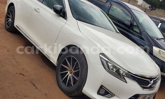 Acheter Occasion Voiture Toyota Mark X Blanc à Bugiri, Est Acheter Occasion Voiture Toyota Mark X Blanc à Bugiri, Est