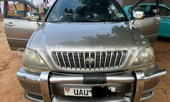 Buy Used Toyota Harrier Other Car in Kampala in Uganda