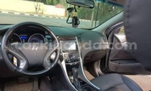 Nunua Ilio tumika Kia K5 Nyingine Gari ndani ya Kigorobya nchini Magharibi Nunua Ilio tumika Kia K5 Nyingine Gari ndani ya Kigorobya nchini Magharibi