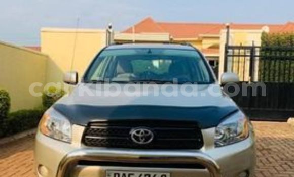 Nunua Ilio tumika Toyota RAV4 Nyingine Gari ndani ya Kampala nchini Uganda Nunua Ilio tumika Toyota RAV4 Nyingine Gari ndani ya Kampala nchini Uganda
