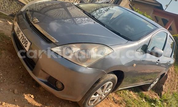 Acheter Occasion Voiture Toyota Wish Marron à Kampala, Ouganda Acheter Occasion Voiture Toyota Wish Marron à Kampala, Ouganda