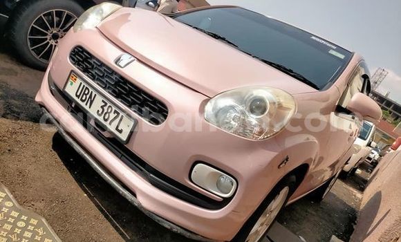 Acheter Occasion Voiture Toyota Passo Marron à Kampala, Ouganda Acheter Occasion Voiture Toyota Passo Marron à Kampala, Ouganda