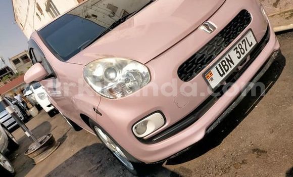 Acheter Occasion Voiture Toyota Passo Marron à Kampala, Ouganda Acheter Occasion Voiture Toyota Passo Marron à Kampala, Ouganda