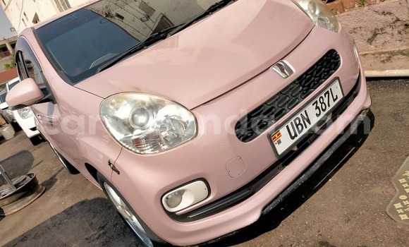 Acheter Occasion Voiture Toyota Passo Marron à Kampala, Ouganda Acheter Occasion Voiture Toyota Passo Marron à Kampala, Ouganda