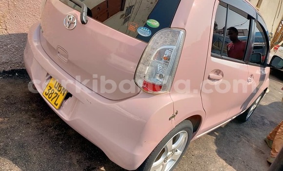 Acheter Occasion Voiture Toyota Passo Marron à Kampala, Ouganda Acheter Occasion Voiture Toyota Passo Marron à Kampala, Ouganda