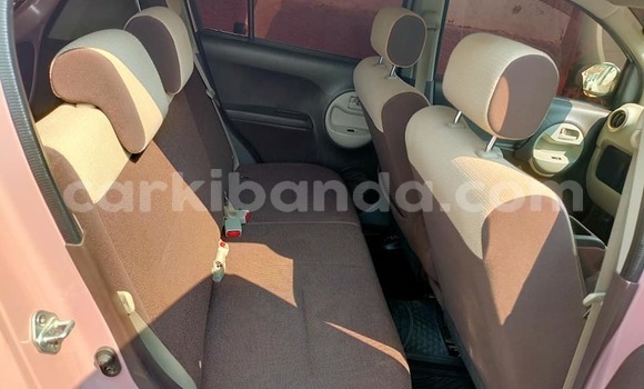 Acheter Occasion Voiture Toyota Passo Marron à Kampala, Ouganda Acheter Occasion Voiture Toyota Passo Marron à Kampala, Ouganda