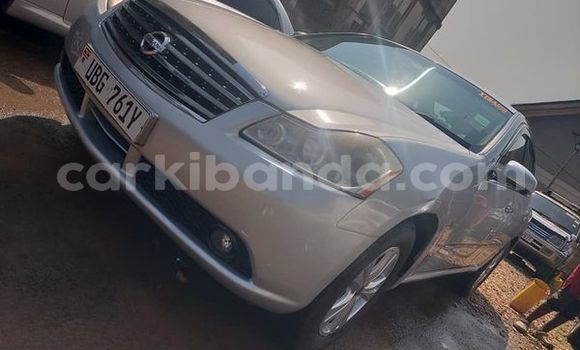 Acheter Occasion Voiture Nissan Fuga Gris à Kampala, Ouganda Acheter Occasion Voiture Nissan Fuga Gris à Kampala, Ouganda