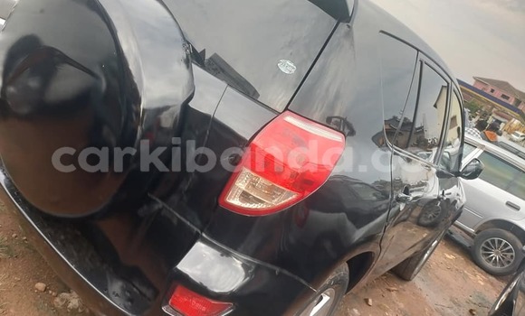 Acheter Occasion Voiture Toyota RAV4 Noir à Kampala, Ouganda Acheter Occasion Voiture Toyota RAV4 Noir à Kampala, Ouganda