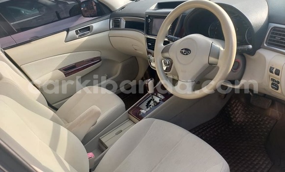 Acheter Occasion Voiture Subaru Exiga Gris à Kampala, Ouganda Acheter Occasion Voiture Subaru Exiga Gris à Kampala, Ouganda