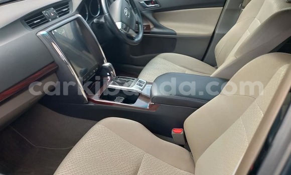 Acheter Occasion Voiture Toyota Mark X Noir à Kampala, Ouganda Acheter Occasion Voiture Toyota Mark X Noir à Kampala, Ouganda