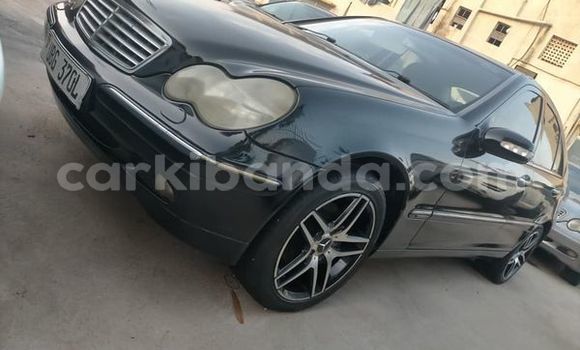 Acheter Occasion Voiture Mercedes‒Benz KOMPRESSOR Noir à Kampala, Ouganda Acheter Occasion Voiture Mercedes‒Benz KOMPRESSOR Noir à Kampala, Ouganda