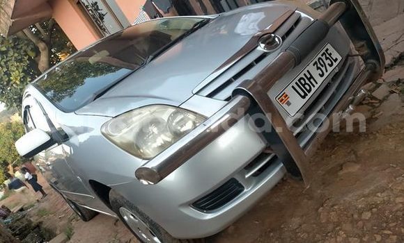 Acheter Occasion Voiture Toyota Spacio Gris à Kampala, Ouganda Acheter Occasion Voiture Toyota Spacio Gris à Kampala, Ouganda