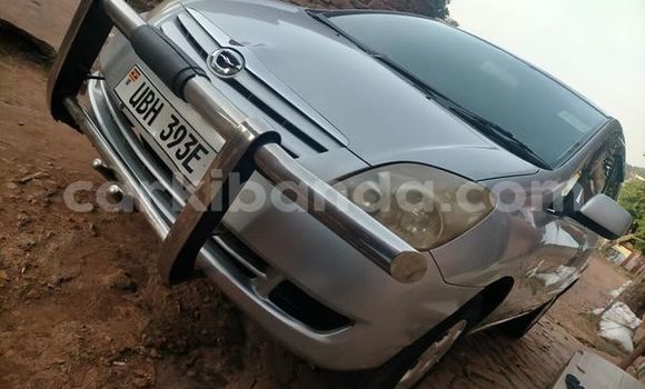 Acheter Occasion Voiture Toyota Spacio Gris à Kampala, Ouganda Acheter Occasion Voiture Toyota Spacio Gris à Kampala, Ouganda