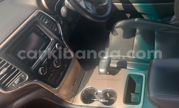 Acheter Occasion Voiture Jeep Grand Cherokee Noir à Kampala, Ouganda Acheter Occasion Voiture Jeep Grand Cherokee Noir à Kampala, Ouganda