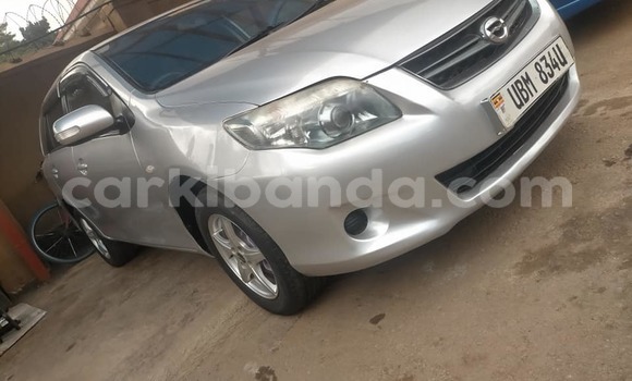 Acheter Occasion Voiture Toyota Fielder Gris à Kampala, Ouganda Acheter Occasion Voiture Toyota Fielder Gris à Kampala, Ouganda