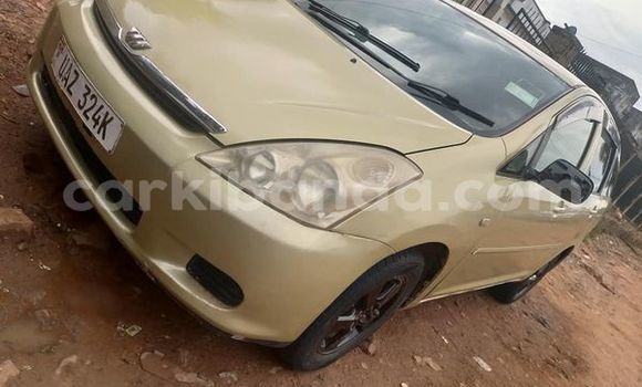 Acheter Occasion Voiture Toyota Wish Beige à Kampala, Ouganda Acheter Occasion Voiture Toyota Wish Beige à Kampala, Ouganda