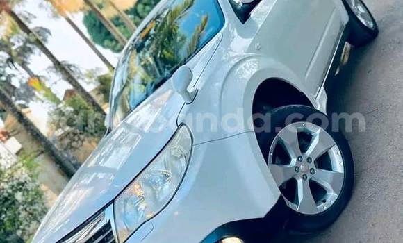 Acheter Occasion Voiture Subaru XT Blanc à Bombo, Central Acheter Occasion Voiture Subaru XT Blanc à Bombo, Central