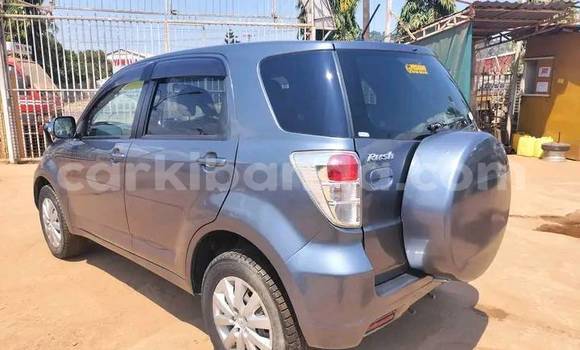 Gura Yakoze Toyota Rush Other Imodoka i Bombo mu Central Gura Yakoze Toyota Rush Other Imodoka i Bombo mu Central