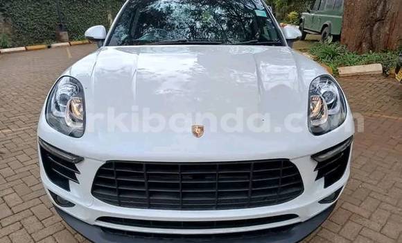Acheter Occasion Voiture Porsche Macan Blanc à Bugembe, Est Acheter Occasion Voiture Porsche Macan Blanc à Bugembe, Est