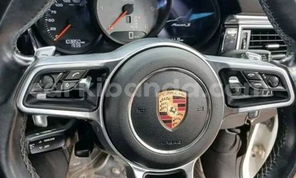 Acheter Occasion Voiture Porsche Macan Blanc à Bugembe, Est Acheter Occasion Voiture Porsche Macan Blanc à Bugembe, Est