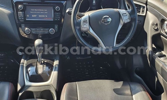 Gura Yakoze Nissan X–Trail Black Imodoka i Arua mu Uganda Gura Yakoze Nissan X–Trail Black Imodoka i Arua mu Uganda