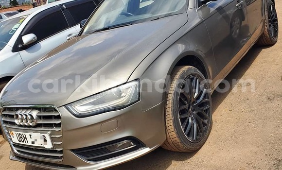 Gura Yakoze Toyota RAV4 Other Imodoka i Bugembe mu Eastern Gura Yakoze Toyota RAV4 Other Imodoka i Bugembe mu Eastern